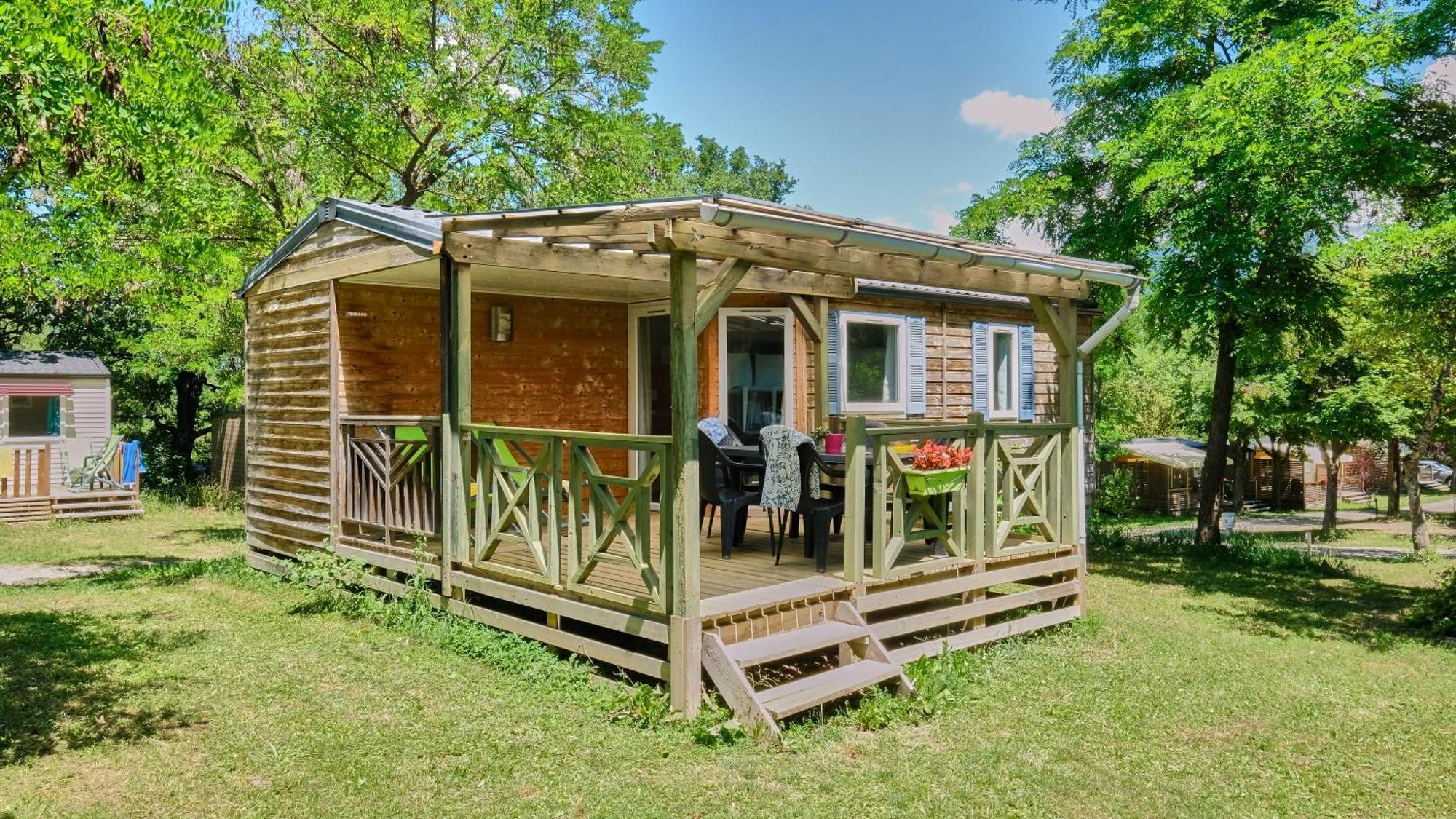 Camping Le Couriou Recoubeau-Jansac Екстер'єр фото