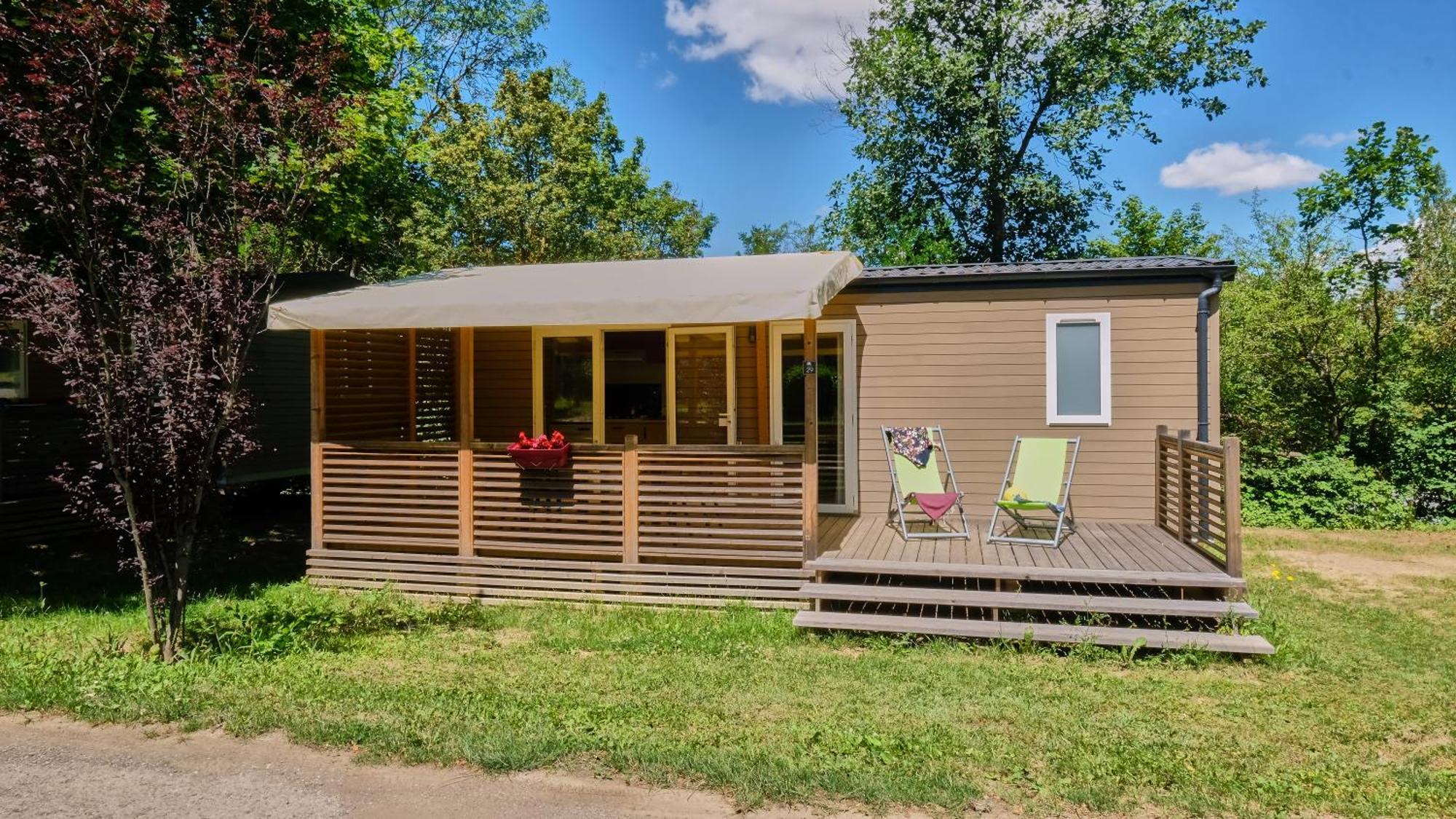 Camping Le Couriou Recoubeau-Jansac Екстер'єр фото